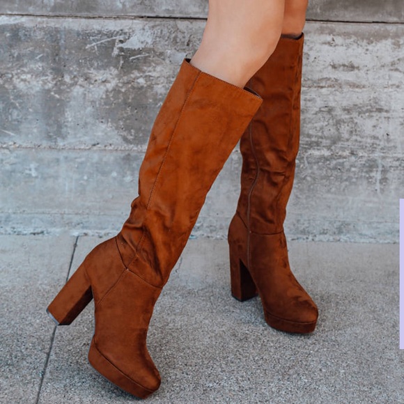 Lulus Shoes - Lulu’s Layyney suede platform heeled boots!